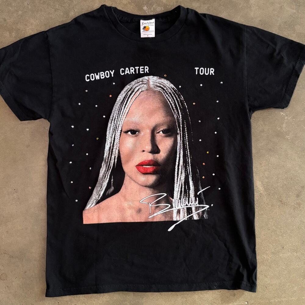 Beyoncé "Cowboy Carter" Tour Graphic T-shirt Women Sz M